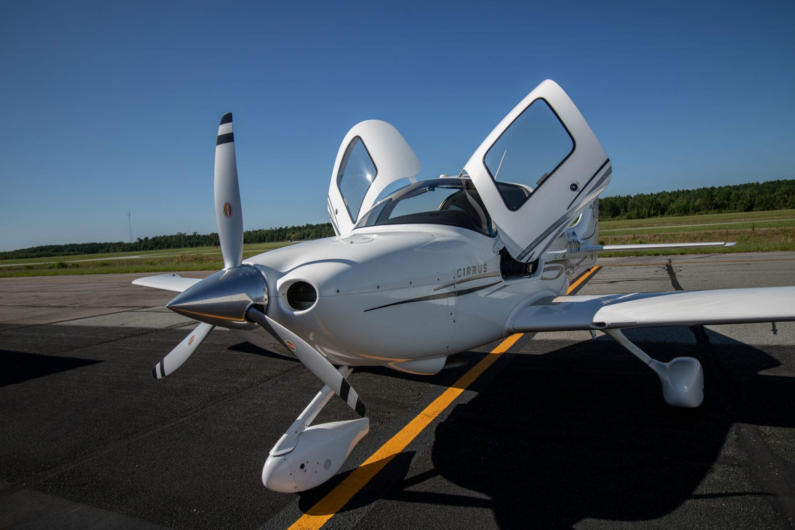 Cirrus SR20 N9711S